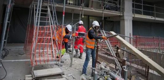 Više od polovine otpuštenih radnika u građevinarstvu pronašlo posao za šest meseci